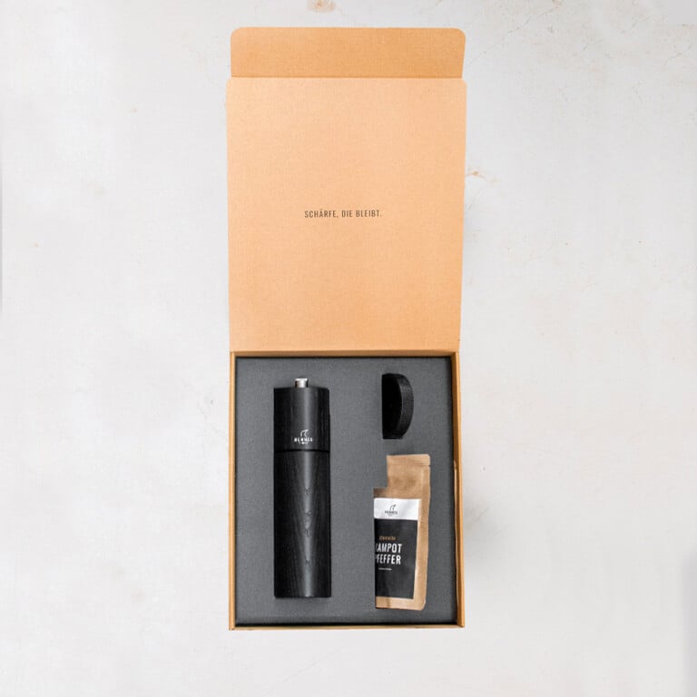Pfeffermühle-hochwertig-schwarz-packung