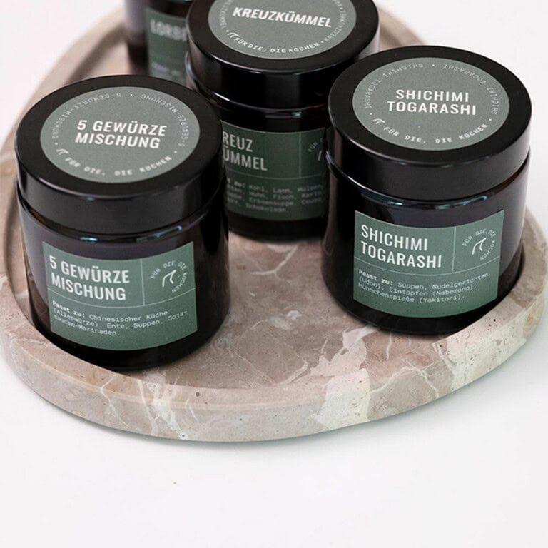 Gewürzgläser-salbei-tablett-Etikett-schräg