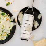 Microplane_Professional_59006_ Large Shaver_Zucchini_2