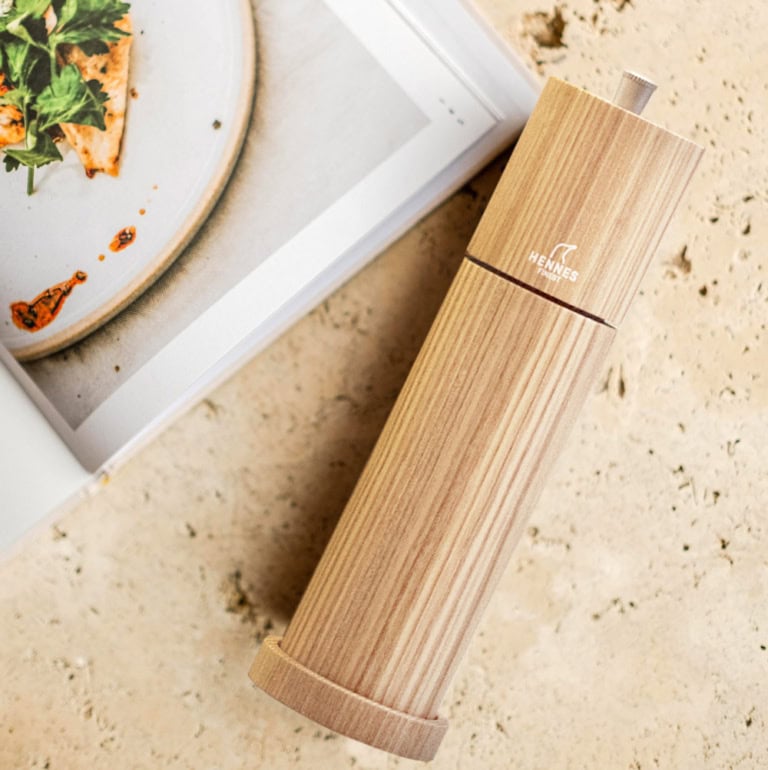 Salzmühle-holz-hochwertig-hell-esche