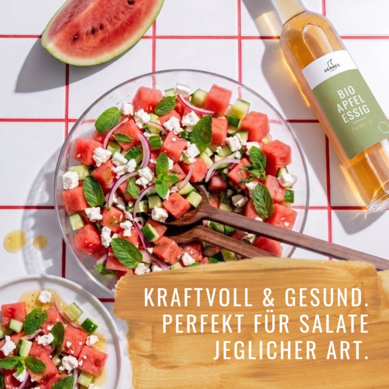 Hennes_Finest_Apfelessig_naturtrüb-sommersalat-3